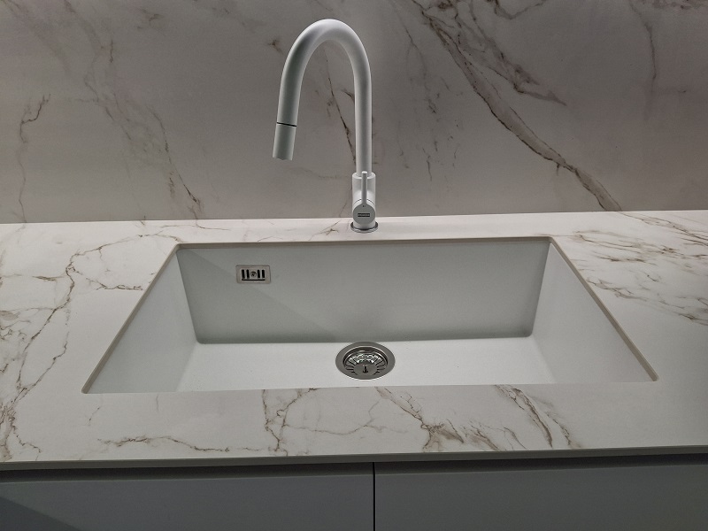 Cucina Q01 laccato bianco 1